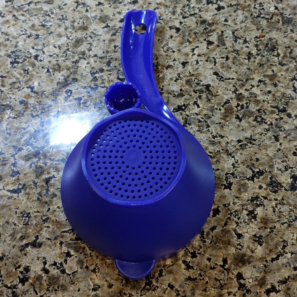 Handled Strainer Colander Sieve Pot-rest Notch Cobalt Blue RARE Vtg Tupperware